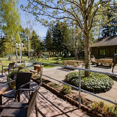 Ferien Hotel Spree-Neisse Neuhausen  Ngoại thất bức ảnh