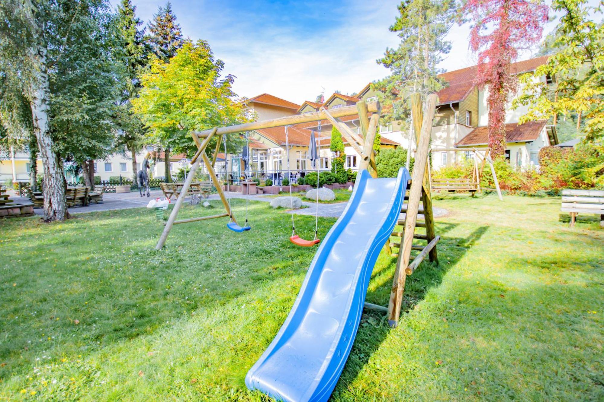Ferien Hotel Spree-Neisse Neuhausen  Ngoại thất bức ảnh