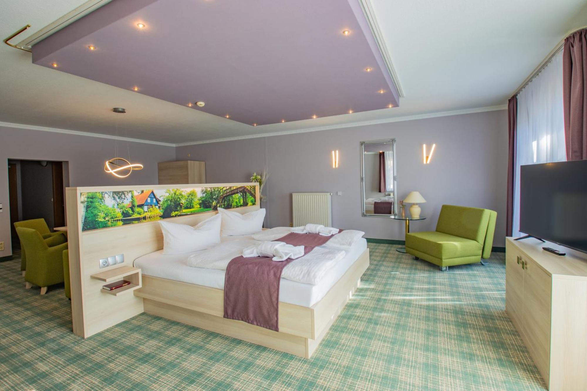 Ferien Hotel Spree-Neisse Neuhausen  Ngoại thất bức ảnh